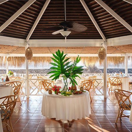 East Winds St. Lucia Hotel โกรส อิส์ลีต ภายนอก รูปภาพ