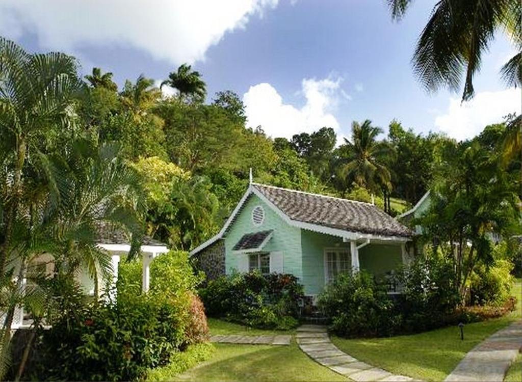 East Winds St. Lucia Hotel โกรส อิส์ลีต ภายนอก รูปภาพ