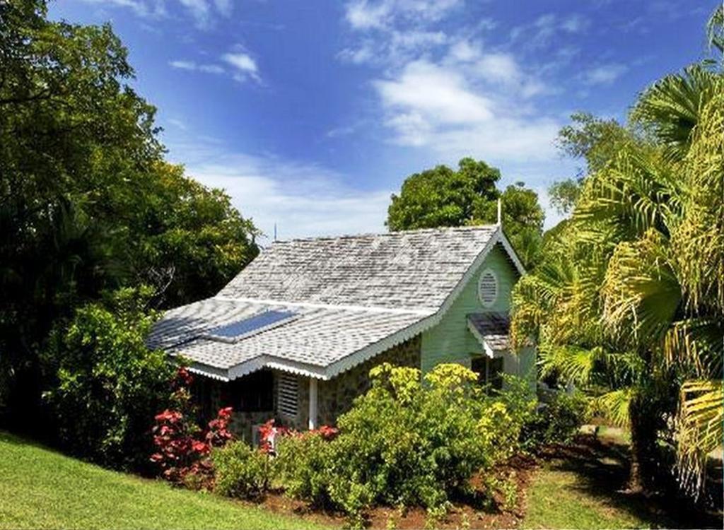 East Winds St. Lucia Hotel โกรส อิส์ลีต ภายนอก รูปภาพ