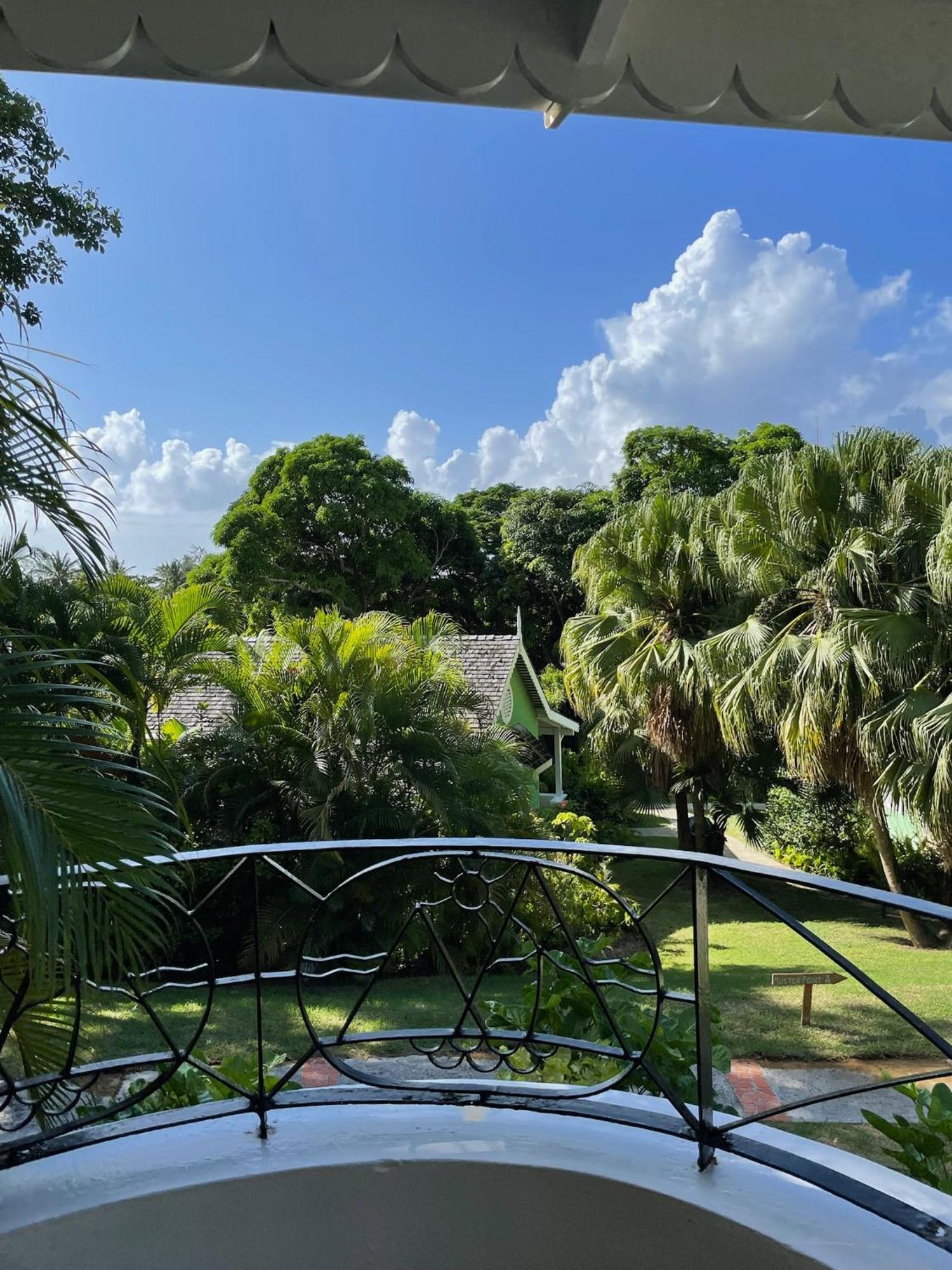 East Winds St. Lucia Hotel โกรส อิส์ลีต ภายนอก รูปภาพ