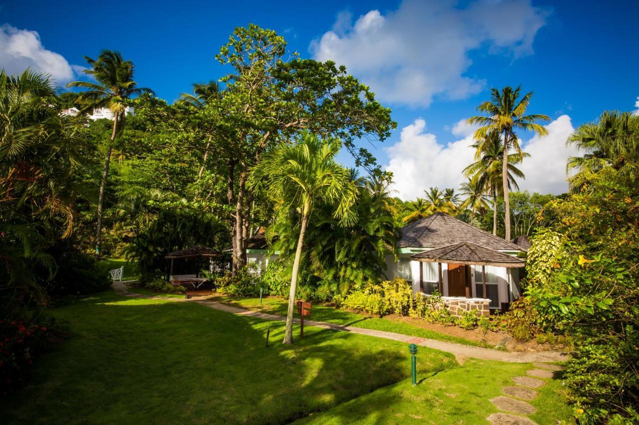 East Winds St. Lucia Hotel โกรส อิส์ลีต ภายนอก รูปภาพ